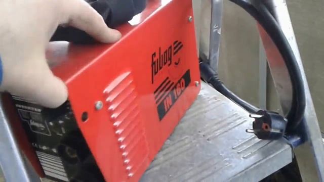 Нормальный Сварочный инвертор РЕСАНТА САИ 220 ПН смотреть онлайн