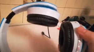 Наушники не заряжаются