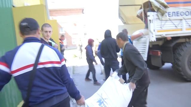 Доставка гумпомощи в Харьковскую область
