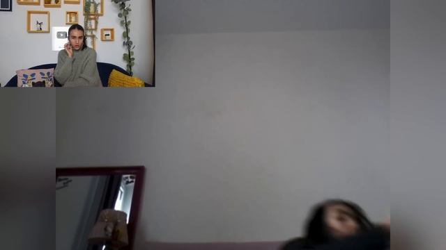 JE REAGIS A MES ANCIENNES VIDEOS ! ( youtubeuse a 8 ans) смотреть онлайн