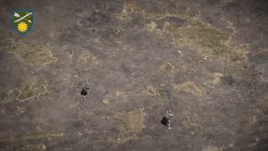 Русский солдат и дрон