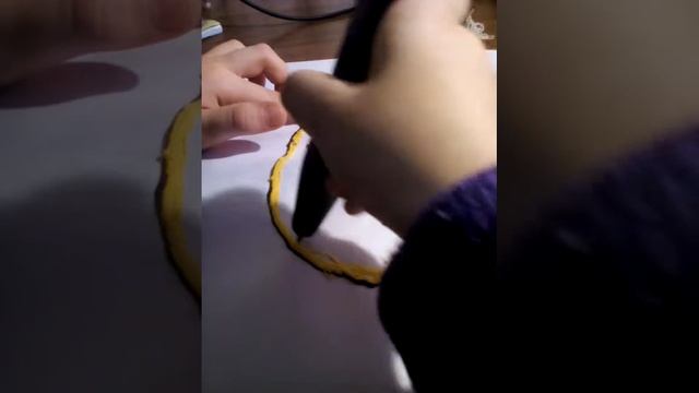 Я делаю из 3D ручки смайла ? смотреть онлайн