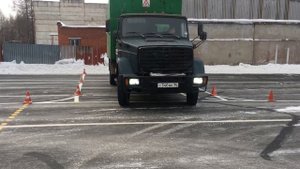 Выполнения упражнений на экзамене Категория С, площадка, Автошкола Люкс Нижний Тагил Версия 2