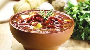 Какой полезный суп приготовить сегодня на обед? ФАСОЛЕВЫЙ СУП НА КУРИНОМ БУЛЬОНЕ Полезный суп рецепт