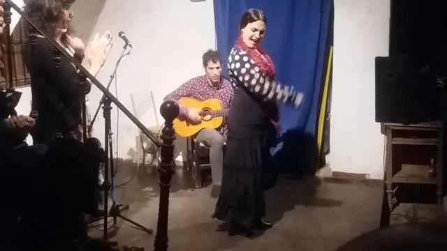 Flamenco at La Corrala, Sevilla смотреть онлайн