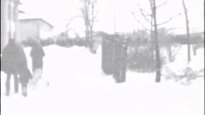 Смело, товарищи, в ногу. Усть Омчуг 80х (брак пленки)