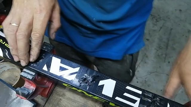 Ремонт карбоновых лыжероллеров ONE WAY смотреть онлайн