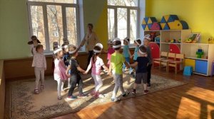 Подвижная игра "Сова и мыши"