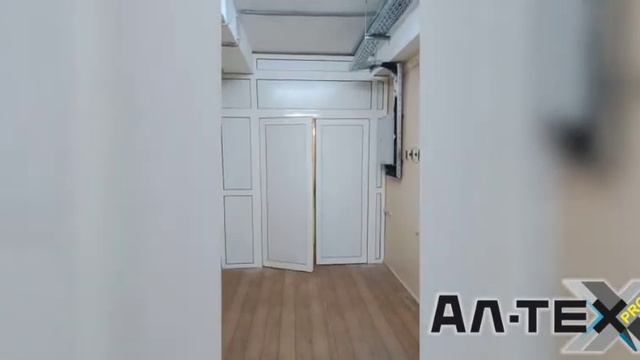 Установка входной группы. Маятниковые двери с напольными доводчиками. смотреть онлайн