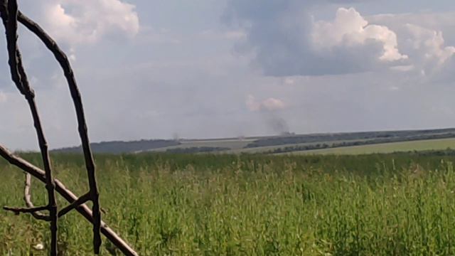 На этом участке две недели шли тяжёлые бои.