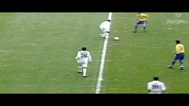 This is why Claude Makelele is the Best Defensive Midfielder EVER