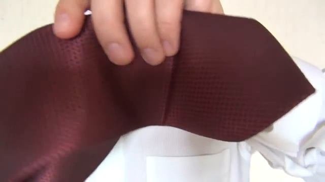 Как легко завязать галстук? смотреть онлайн