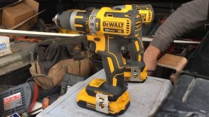 DeWALT DCA1820 battery adapter 18V XRP to 20V XR