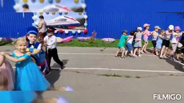 С днём железнодорожника поздравляет Детский сад 262 ОАО 'РЖД'! @праздникдетям