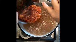 Солянка «ленивая» за 30 минут: рецепт от Foodman.club