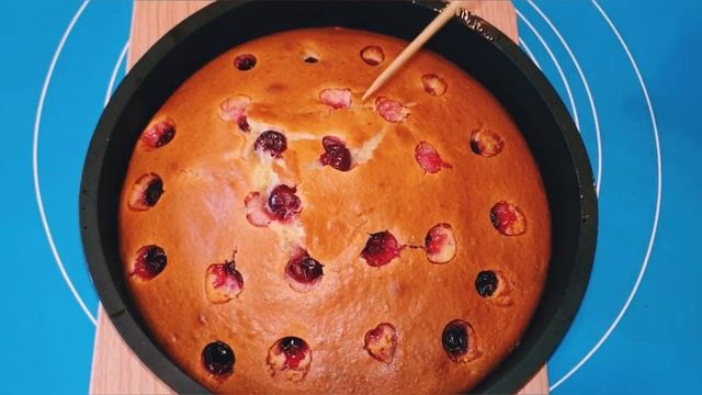 Быстрый пирог на кефире, рецепт к чаю| Все смешал и в духовку| quick cake