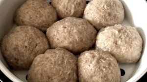 Котлеты паровые из свиного фарша в мультиварке Редмонд.