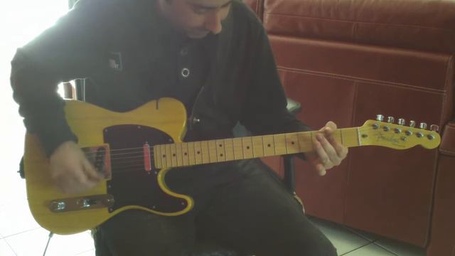 FENDER American Deluxe Telecaster Ash смотреть онлайн