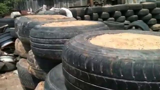 Строим САМЫЙ НЕОБЫЧНЫЙ ДОМ из авто шин!