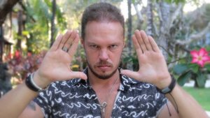 ЛЮБАЯ ПРОСЬБА. Во время просмотра уже исполнится