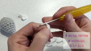 Елочка с мышкой. Часть 2. Вязанная мышка крючком. Сборка. Подарок на Новый Год своими руками.