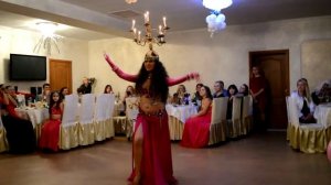 Екатерина Ягияева, танец с канделябром