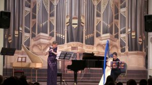 Бернард Андре "Мускат" и "Кола". Наталья Камусина - флейта, Вероника Лемишенко - арфа.