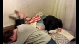 Бухой Иван поджигает пятки (2009)