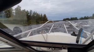 Переход порога на катере из оз. Суходольское в р. Бурная (на Ладогу)