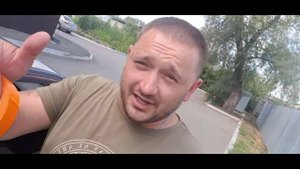 Покрасил крылья болончиком!