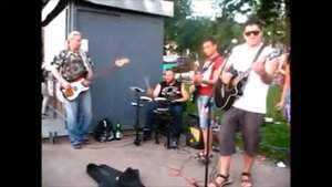 тараканы - я смотрю на них (кавер)