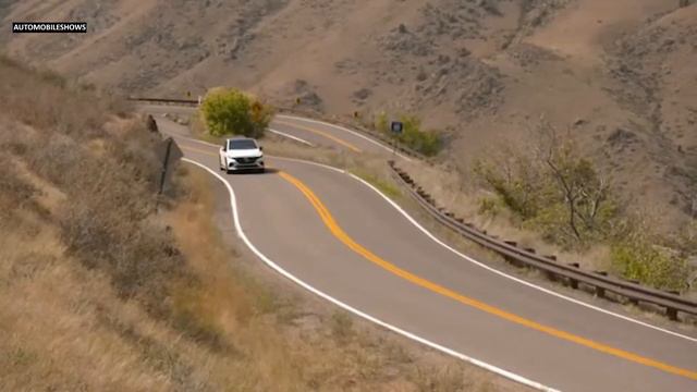 2023 Mercedes-Benz EQS SUV 580 4Matic - Style, Exterior, Interior, Driving (Diamond White Bright) смотреть онлайн