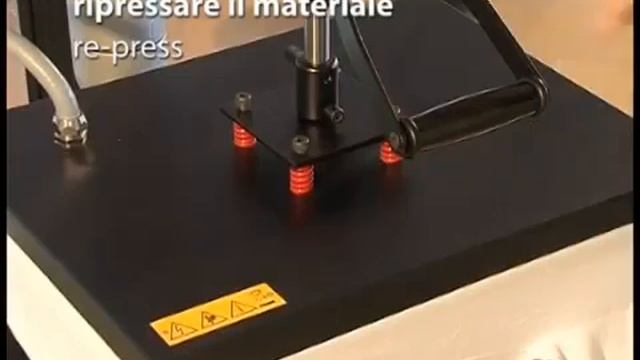 Удаление клея с готовой аппликации Siser смотреть онлайн