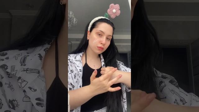 Отличный крем за 500₽ с вб ? #рекомендации #beauty #wildberries #распаковка #косметика #skincare смотреть онлайн