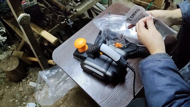 Электрорубанок DEKO DKEP900. Первые Впечатления. Купил рубанок почти даром на Алиэкспресс. смотреть онлайн