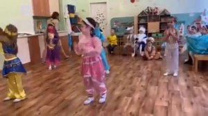 Танцевальная композиция «Луноликая сказка востока»
