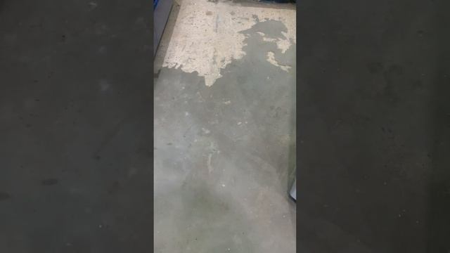 Kitchen Renovation 4 - Leveling Floor - Mapei Ultraplan - Working patiently through difficulties смотреть онлайн