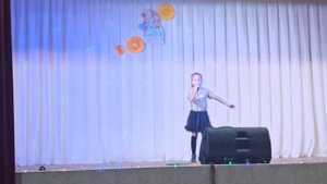 Лялечка танцует, лялечка поёт. Дарина Ляленко