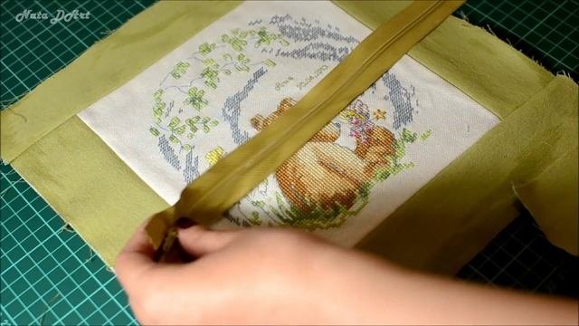 Оформление ВЫШИВКИ в ПОДУШКУ