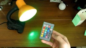 Цветная магическая LED лампа с пультом с Aliexpress