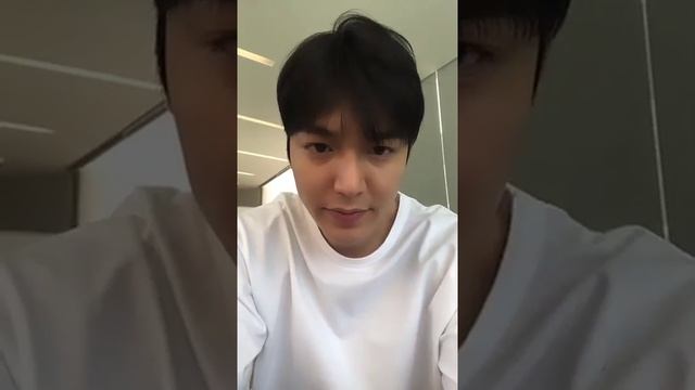 20190823 Lee Min Ho Live stream on Instagram смотреть онлайн