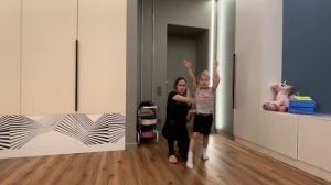 Обучение ребенка как сделать колесо