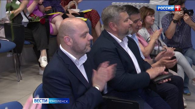 В Смоленске наградили лучших учителей и мастеров производственного обучения