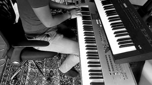 Live loop jam yamaha motif es 7 - Patrick Rugebregt