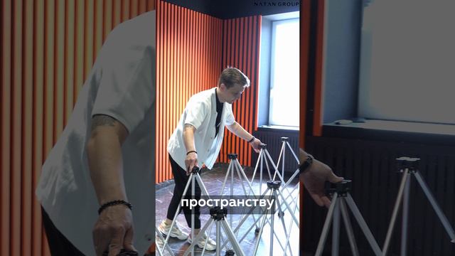 Стол сороконожка от компании DLT