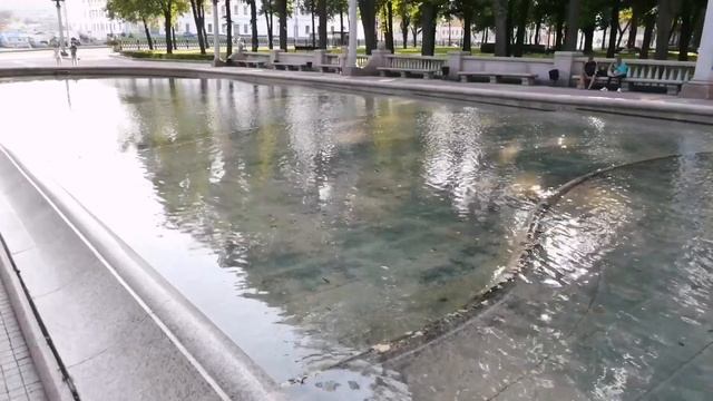 Почему многие хотят жить в Минске? Чем он так хорош? The dream city is Minsk!