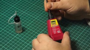 Клей модельный с дозатором игла 41401