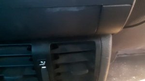 Volkswagen Touran где находиться регулировка ручника (тросов).
