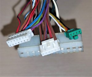 Как разобрать разъёмы блока автосигнализации
