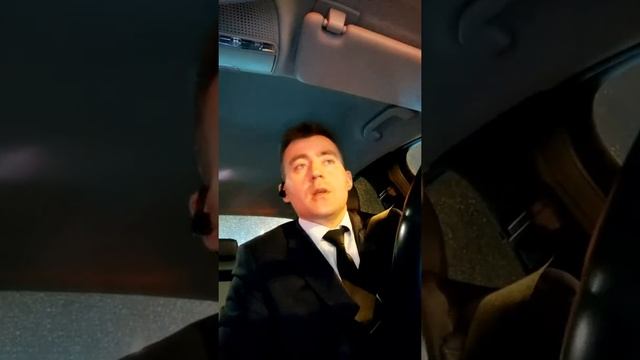 Дефицит автомобилей в такси. Как гасить конфликты. Что выгоднее аренда или каршеринг. смотреть онлайн